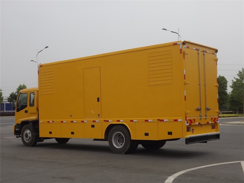 高港发电车出租- 柴油发电机油箱怎么清洗