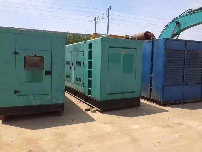 高港柴油发电机组的电压和功率之间有什么关系？