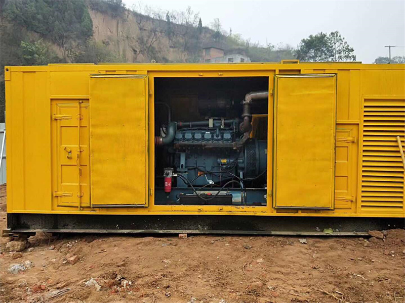 高港发电机租赁冷却液的沸点降低到多少时需要更换