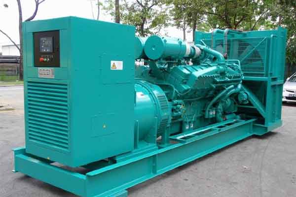 高港柴油发电机组电压不稳定怎样维修？