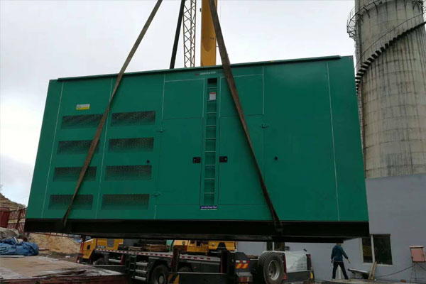 高港柴油发电机组的保养周期？