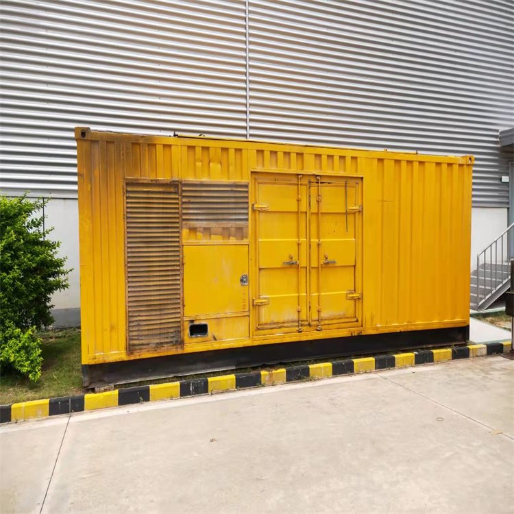 高港柴油发电机组在冬季启动前如何对燃油系统进行预热？